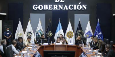 Mingob fortalece acciones interinstitucionales para realizar operativos de erradicación