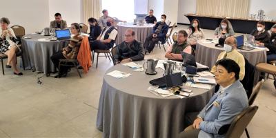 Fotografía donde reciben capacitación para el desarrollo del proyecto de infraestructura de la calidad