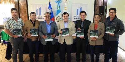 Guatemala se convierte en referente para la industrialización del Bambú 