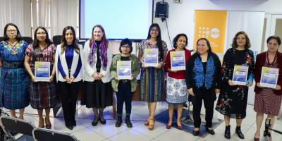 Mujeres y niñas comprometidas con el avance de la tecnología transformadora y la educación digital