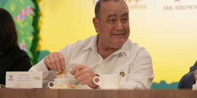 Presidente degusta de un café guatemalteco en Taiwán