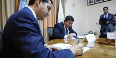 MARN firma convenio de cooperación con el Colegio de Arquitectos