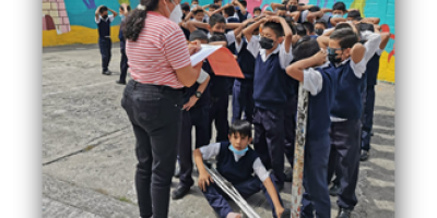 Realizan simulacro de terremoto en centros educativos