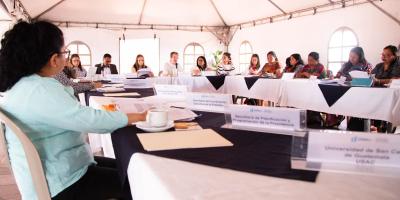 Primera reunión de la Comisión de la Mujer 