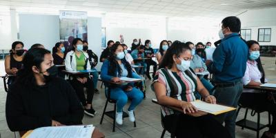 El curso para niñeras cada vez tiene mayor participación