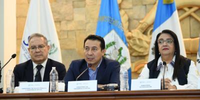 Conferencia de prensa semanal 