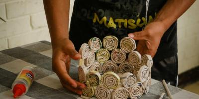 Las y jóvenes reciben capacitación para la empleabilidad