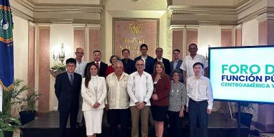 La Directora de la ONSEC representa al servicio civil de Guatemala en Cuba