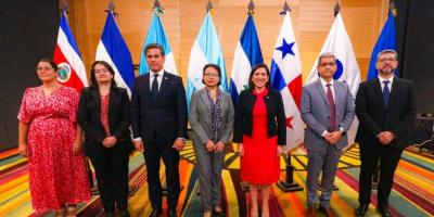 Autoridades de economía de la región presidieron COMIECO.