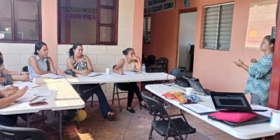 La SEPREM participó en la Red de Directoras Municipales de la Mujer en Santa Rosa