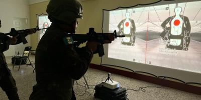 Ejército de Guatemala implementa el uso de simuladores de tiro virtual.