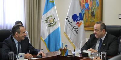 Reunión entre el Presidente Giammattei y funcionarios estadounidenses