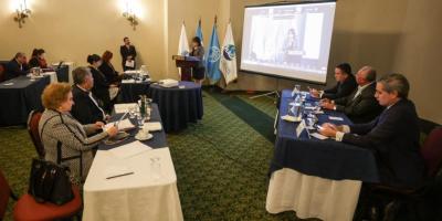 La ministra de Economía, Luz Pérez, durante su participación en el evento.