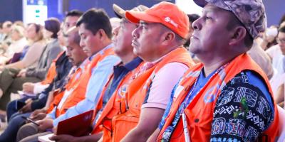 Vulcanólogos del mundo visitan Guatemala