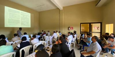 Reunión con Direcciones Municipales Departamentales.
