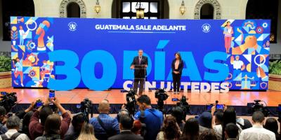 Presidente Bernardo Arévalo y Vicepresidenta Karin Herrera
