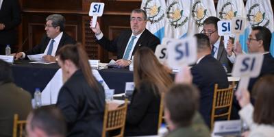 Presidente Bernardo Arévalo en Conadur