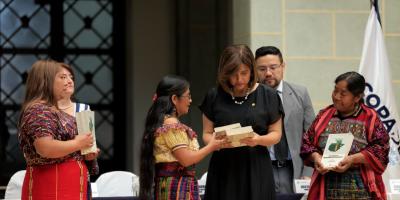 Vicepresidenta Karin Herrera en el Día Nacional de la Dignidad de las Víctimas del conflicto armado interno