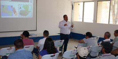 Extensionistas de Petén son capacitados para prevenir el Fusarium R4T