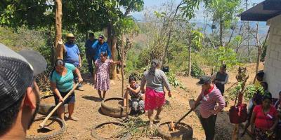 Huertos medicinales y familiares florecen en Zacapa