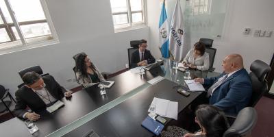 Primera reunión de acercamiento entre SEGEPLAN y Mineduc.