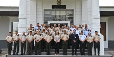 Ejército de Guatemala realiza taller sobre el “Uso de la fuerza y principios humanitarios”.