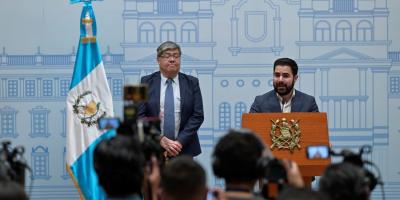 Secretario Santiago Palomo y Ministro de Gobernación