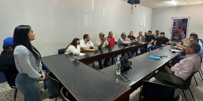 Integran equipo de trabajo de la Agrocadena Apícola Nacional