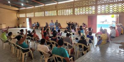 Productoras y productores capacitados en comercialización asociativa