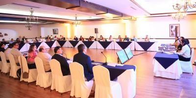Realizan taller para combatir Resistencia a los Antimicrobianos