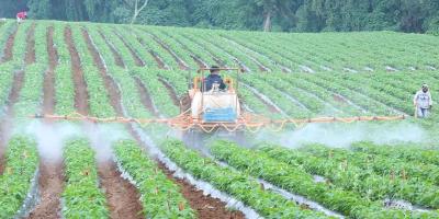 La tecnología y la maquinaria favorecen el trabajo agrícola