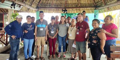 Pescadores artesanales de Sipacate, Escuintla, participan en jornada de registro 