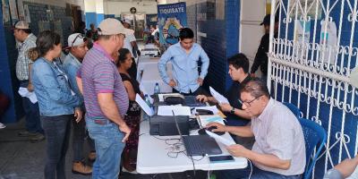 Bono Campesino impulsa agricultura familiar de Chuarrancho, Huitán y Tiquisate