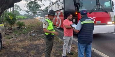 Viaja tranquilo y llega seguro: PROVIAL realiza operativos preventivos durante fin de año