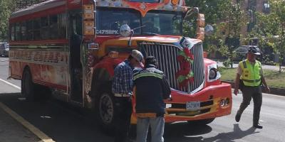 DGT refuerza la seguridad vial al verificar más de 2 mil buses extraurbanos y mejora la extensión de permisos a través de QR a transportistas de productos esenciales en las festividades de fin de año 