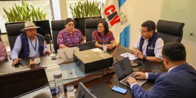 Mejores carreteras para beneficiar a comunidades de Chimaltenango