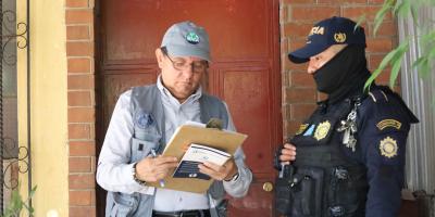 Imponen multa de más de Q24 mil por atropellar a un perro