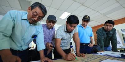 Pequeños productores fortalecen estrategias de mercadeo de café 