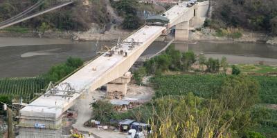 Avanzan trabajos en el puente Chitomax