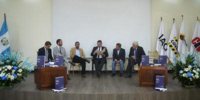 Se realizó un conversatorio sobre la importancia de la modernización de las especificaciones de infraestructura