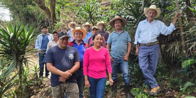 Caficultores de La Montañita reciben apoyo para transformar su producción