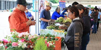 Fiesta agropecuaria se vivió en la Plaza Barrios