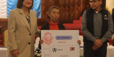 ¡Francisca recibió la noticia que por tanto tiempo había esperado!