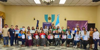 Taller Educando en Familia