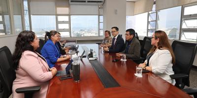El Ministro del CIV entregó la propuesta de nuevo ROI a la Directora de ONSEC