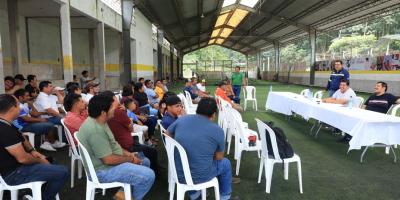DGT participa en mesa de trabajo con transportistas de Colomba Costa Cuca