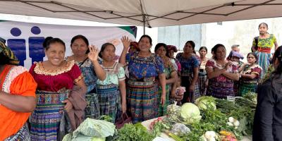 Feria del Agricultor impulsa economía local y fortalece producción