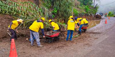 COVIAL responde de forma inmediata a derrumbe en San Pedro Sacatepéquez, Guatemala