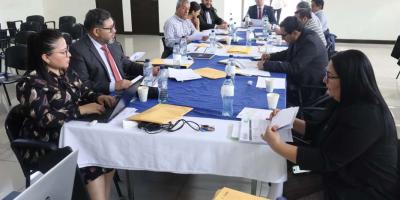 Mesa Técnica del CIV avanza en revisión de obra no terminada 