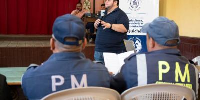 Realizan jornadas de capacitación acerca de protección y bienestar animal